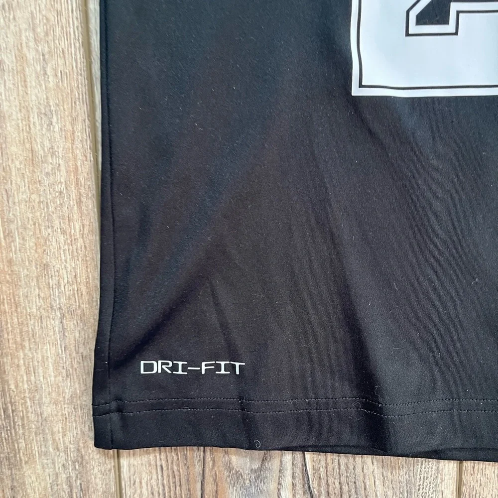 Jordan Dri-FIT T-Shirt Youth Size S (8-10 Yrs) Black #23 Michael Jordan - Picture 2 of 4